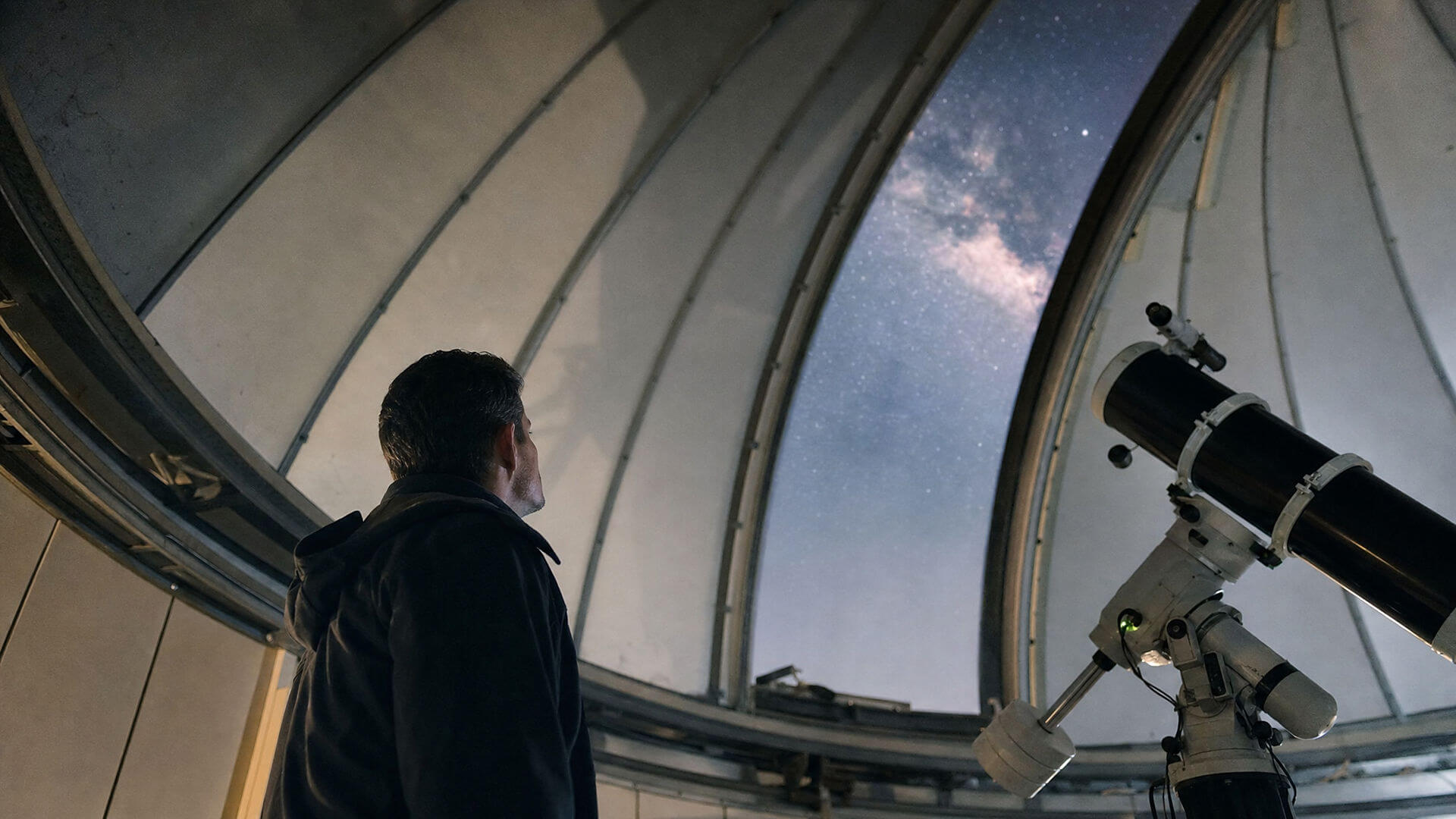 Hidrógeno: ¿Por qué no hay más estrellas a pesar de su abundancia?